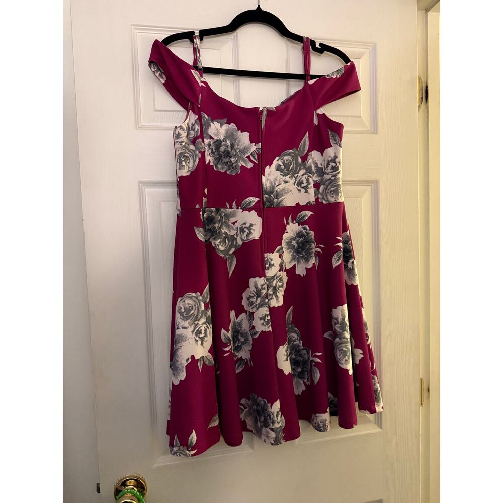 Floral Dress By City Studios Size 13 - Picture 2 of 7